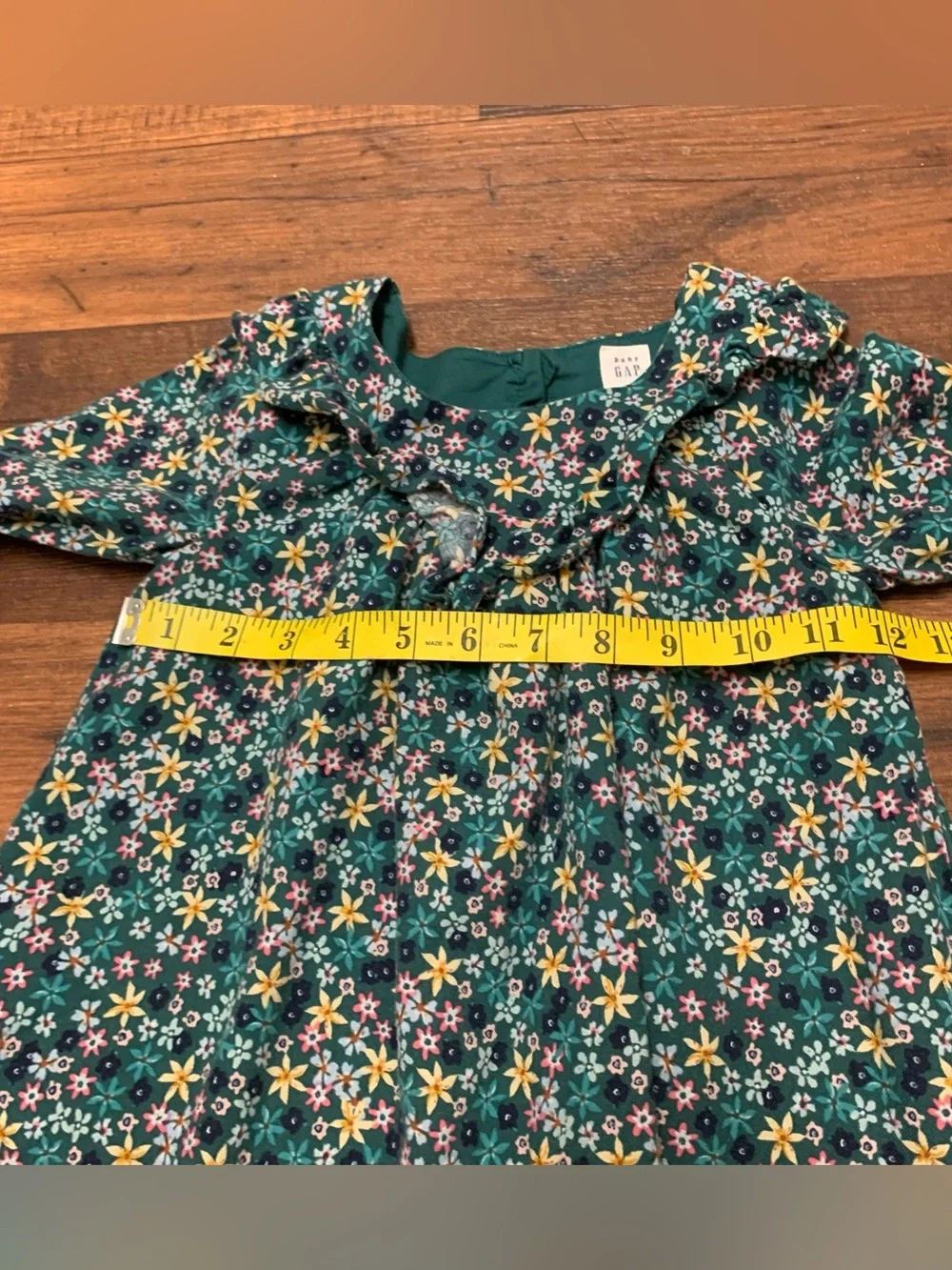 Baby Gap girl's Dress Sz 3 green Floral Print ruffled neckline Long Sleeve